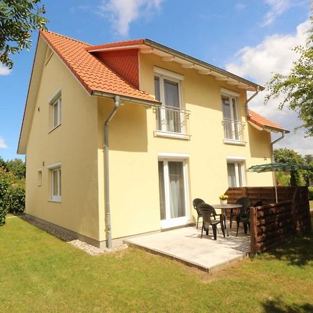 Ferienhaus Ahorn Mit Garten In ツィノヴィッツ エクステリア 写真