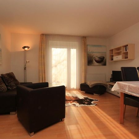 Ferienhaus Ahorn Mit Garten In ツィノヴィッツ エクステリア 写真