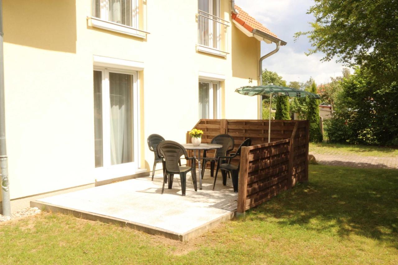 Ferienhaus Ahorn Mit Garten In ツィノヴィッツ エクステリア 写真