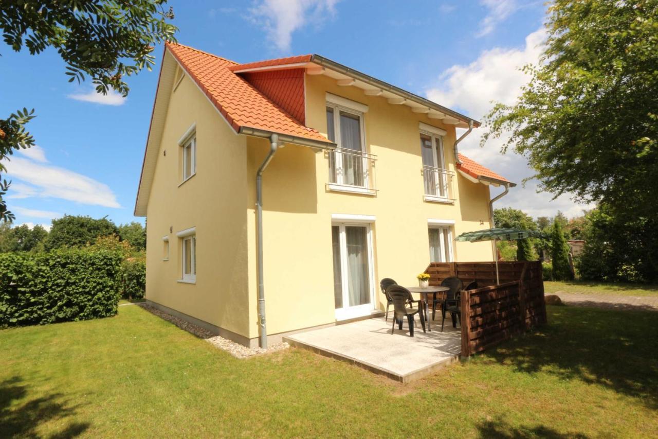 Ferienhaus Ahorn Mit Garten In ツィノヴィッツ エクステリア 写真